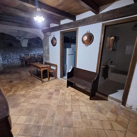 Paquei, , Vall D 'en Bas, Garrotxa Holiday home Sant Privat de Bas